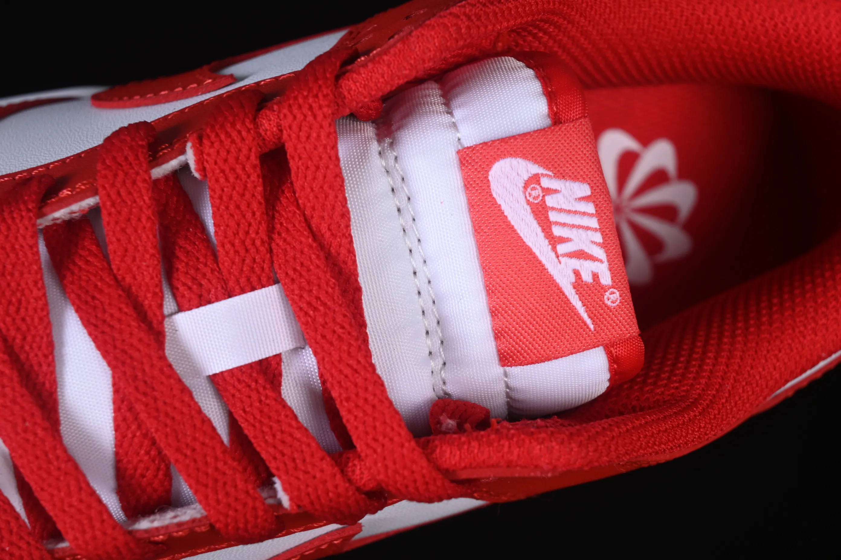 All categories Nk SB Dunk series Nk SB Dunk Low low-top sneakers Nike SB Dunk Low white red low-top casual sneakers DD1873-116
